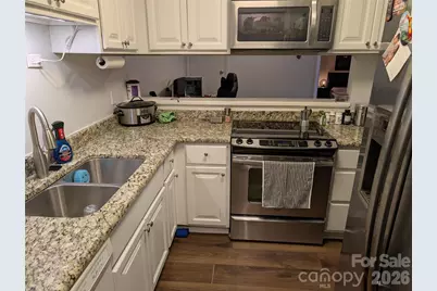1600 Sharon Road, Charlotte, NC 28210 - Photo 6