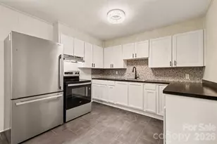 28 Maiden Ln, York, SC 29745 - Photo 6
