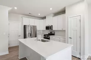 10414 Dalton Woods Ct NW, Huntersville, NC 28078 - Photo 4