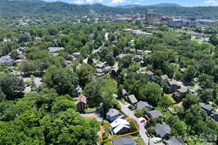 102 Courtland Ave, Asheville, NC 28801 - Photo 2