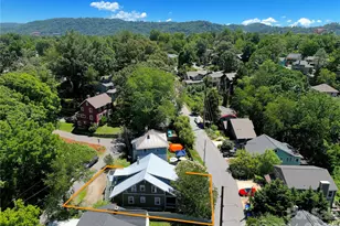 102 Courtland Ave, Asheville, NC 28801 - Photo 40