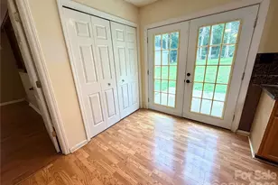 8004 Glencannon Dr, Charlotte, NC 28227 - Photo 18