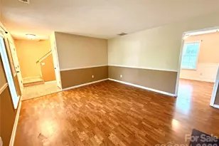 8004 Glencannon Dr, Charlotte, NC 28227 - Photo 6