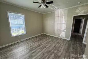 107 S Inman Ave, Bessemer City, NC 28016 - Photo 2