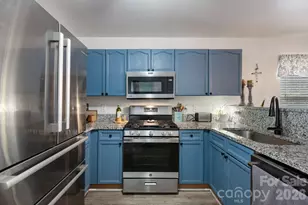 2050 Shady Pond Dr, Clover, SC 29710 - Photo 6