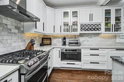 400 Marsh Road, Charlotte, NC 28209 - Photo 14