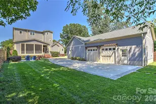 400 Marsh Rd, Charlotte, NC 28209 - Photo 44