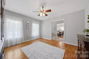 1948 Twin Ponds Dr, Hickory, NC 28602 - Photo 16
