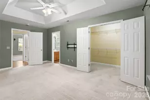 1303 Long Grass Ct, Charlotte, NC 28216 - Photo 20