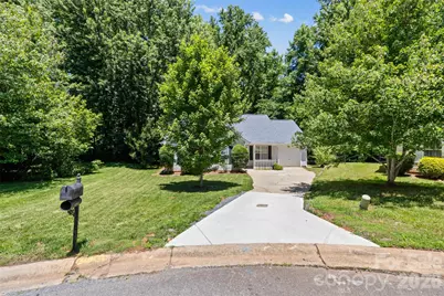 1303 Long Grass Court, Charlotte, NC 28216 - Photo 2