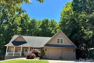 3121 Cove Loop Rd, Hendersonville, NC 28739 - Photo 1