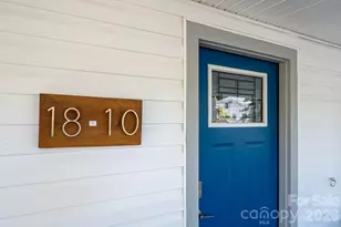 18 Oteen Park Pl, Asheville, NC 28805 - Photo 2