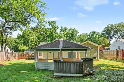 1101 Choyce Avenue, Charlotte, NC 28217 - Photo 24