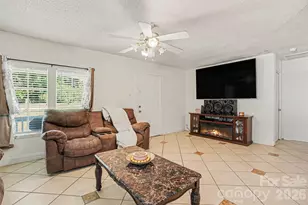 1101 Choyce Ave, Charlotte, NC 28217 - Photo 4
