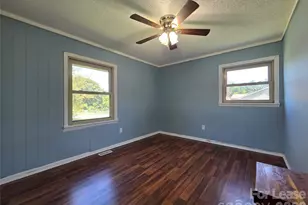 117 Oakview Dr, Gaffney, SC 29341 - Photo 12