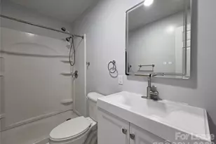 117 Oakview Dr, Gaffney, SC 29341 - Photo 14