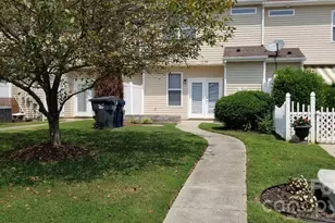 9410 Rosewood Meadow Ln, Huntersville, NC 28078 - Photo 2