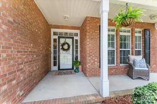 1900 Austin Pl Ln, Winston Salem, NC 27127 - Photo 2