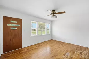 913 Harper Rd, Gastonia, NC 28056 - Photo 4