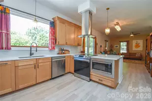 345 W Lowrance Ave, Mooresville, NC 28115 - Photo 1