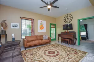 345 W Lowrance Ave, Mooresville, NC 28115 - Photo 14
