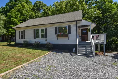 345 W Lowrance Avenue, Mooresville, NC 28115 - Photo 2