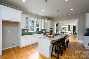 1128 E 35th St, Charlotte, NC 28205 - Photo 14