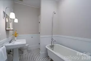 1128 E 35th St, Charlotte, NC 28205 - Photo 28
