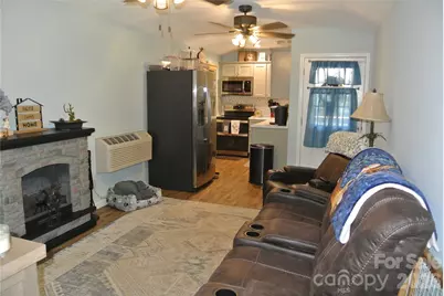 779 Thermal City Road, Union Mills, NC 28167 - Photo 4