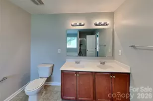 604 Hunley St, Monroe, NC 28112 - Photo 8