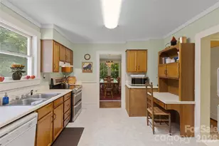 760 N 5th St, Highlands, NC 28741 - Photo 14