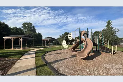117 Fielding Street, Mount Holly, NC 28120 - Photo 8
