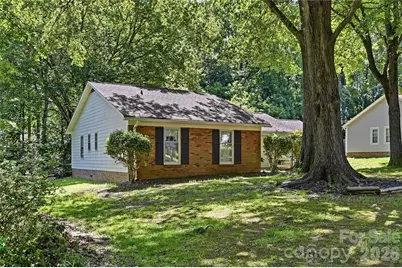 7626 Winterset Drive, Charlotte, NC 28270 - Photo 2