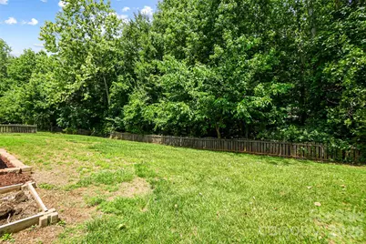 5012 Eagle Creek Drive, Charlotte, NC 28269 - Photo 34