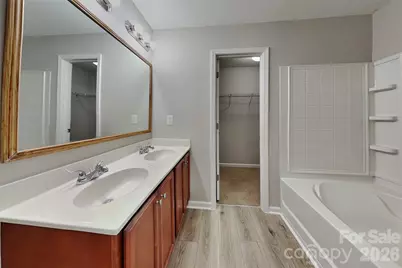 5505 Lee Marie Lane, Charlotte, NC 28269 - Photo 10