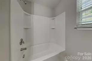 5505 Lee Marie Ln, Charlotte, NC 28269 - Photo 18