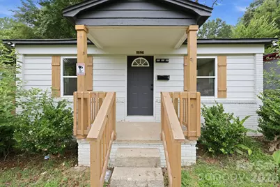1829 Taylor Avenue, Charlotte, NC 28216 - Photo 1