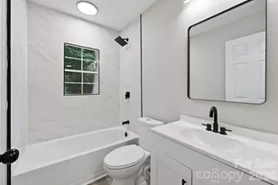 1829 Taylor Ave, Charlotte, NC 28216 - Photo 6