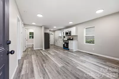 1829 Taylor Avenue, Charlotte, NC 28216 - Photo 2