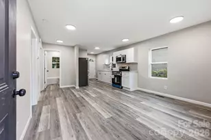 1829 Taylor Ave, Charlotte, NC 28216 - Photo 2