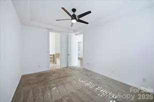 5618 Stonewells Dr, Charlotte, NC 28278 - Photo 12
