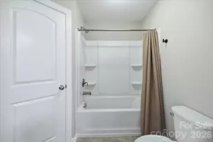 5618 Stonewells Dr, Charlotte, NC 28278 - Photo 22