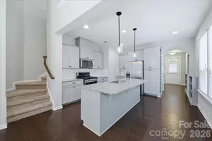 5618 Stonewells Dr, Charlotte, NC 28278 - Photo 6