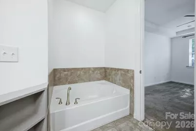 5618 Stonewells Drive, Charlotte, NC 28278 - Photo 14