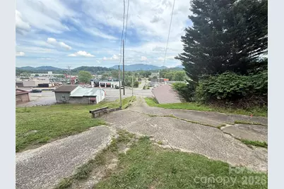 31 Paralee Lane, Waynesville, NC 28786 - Photo 8