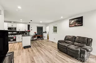 518 Baker St, Kings Mountain, NC 28086 - Photo 8