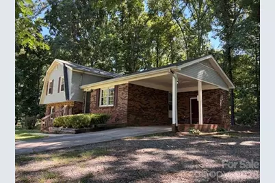 4617 Oakwood Circle, Gastonia, NC 28056 - Photo 2