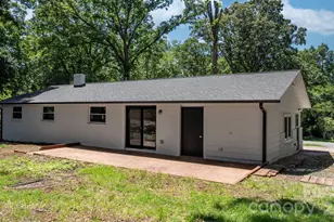 965 23rd Ave NE, Hickory, NC 28601 - Photo 22