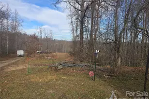1480 Davis Mountain Rd, Hendersonville, NC 28739 - Photo 12