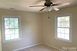 1114 Glenshannon Rd, Matthews, NC 28105 - Photo 16